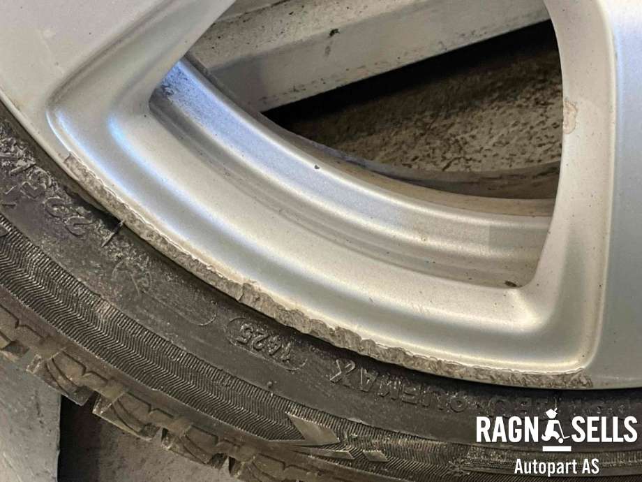 Hjulsett aluminium vinter til BMW 3-Serie 2005-2011 (E90/E91/E92/E93) (E90/E91/E92/E93) (NEREUS|5X120/ET34/72.5|225/45R17 94V|)