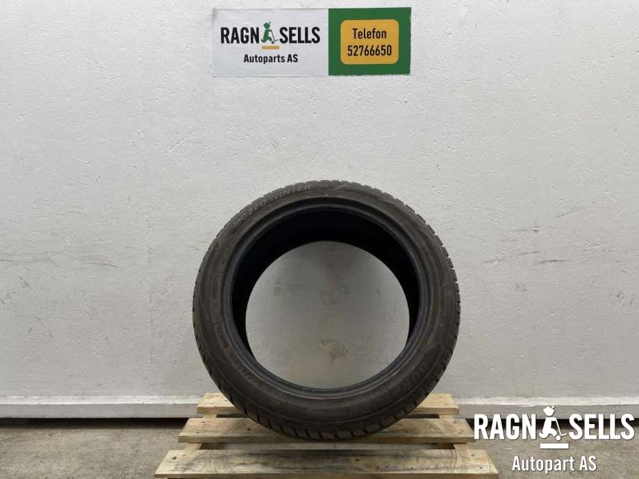 Dekk vinter piggfri til BMW 5-Serie 2010-2017 (F10/F11) (F10/F11) (DURATURN||245/45R18 100V)