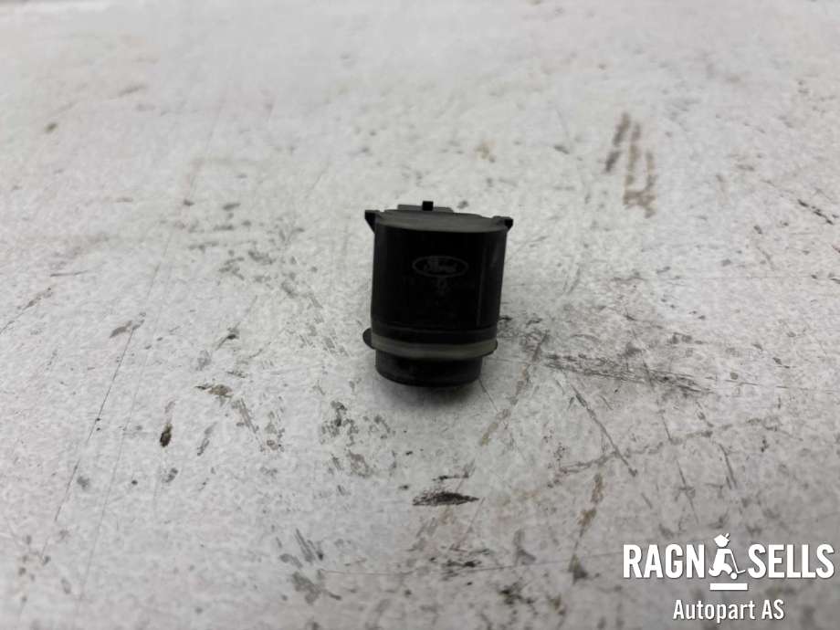 Parkeringssensor foran til Ford Mondeo 2019-->> (Type V, Fase 2) (1899718|F1CT-15K859-BA|)