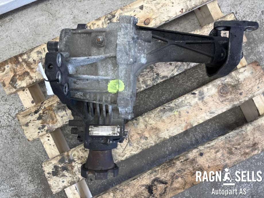 Kardang klokke foran til Chevrolet Captiva 2011-->> (Fase 2)  (24263577|)
