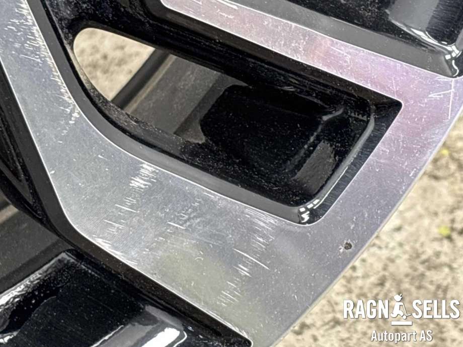 Felg aluminium til Mitsubishi Outlander 2015-->> (Type III, Fase 2)  (5X114.3/ET38/67.1|7JX18|)