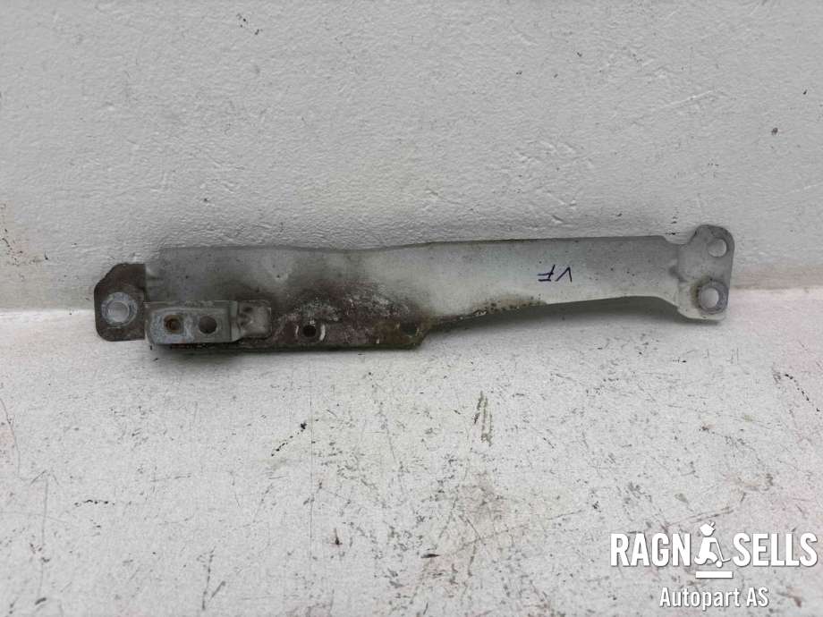Diverse deler til Volvo V60 / V60 CC, 2018-->> (Type II) (31468233)