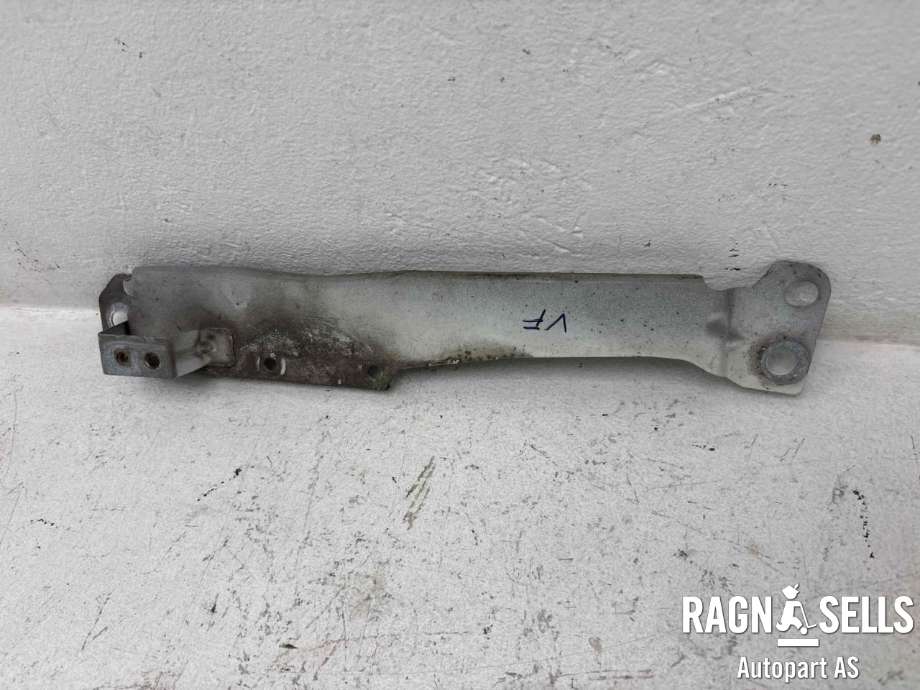 Diverse deler til Volvo V60 / V60 CC 2018-->> (Type II) (31468233|)