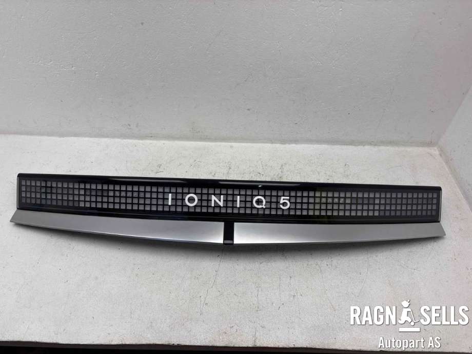 Baklykt midtre til Hyundai Ioniq 5 2021-->> (92409GI110||P052D04)