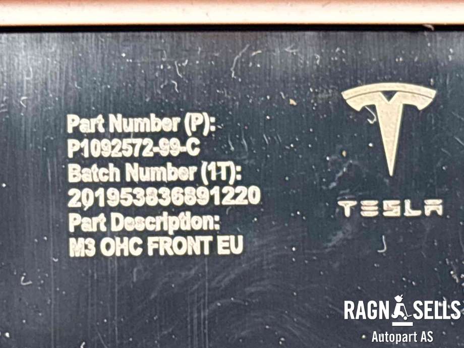 Bryter nødblink til Tesla Model 3 2018-2023 (Fase 1) (1092572-00-C|)