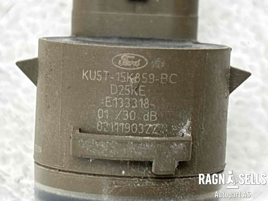 Parkeringssensor foran til Ford Focus 2018-->> (Type IV)  (NU5T-15K859-EA||2529867|KU5T-15K859-BC)