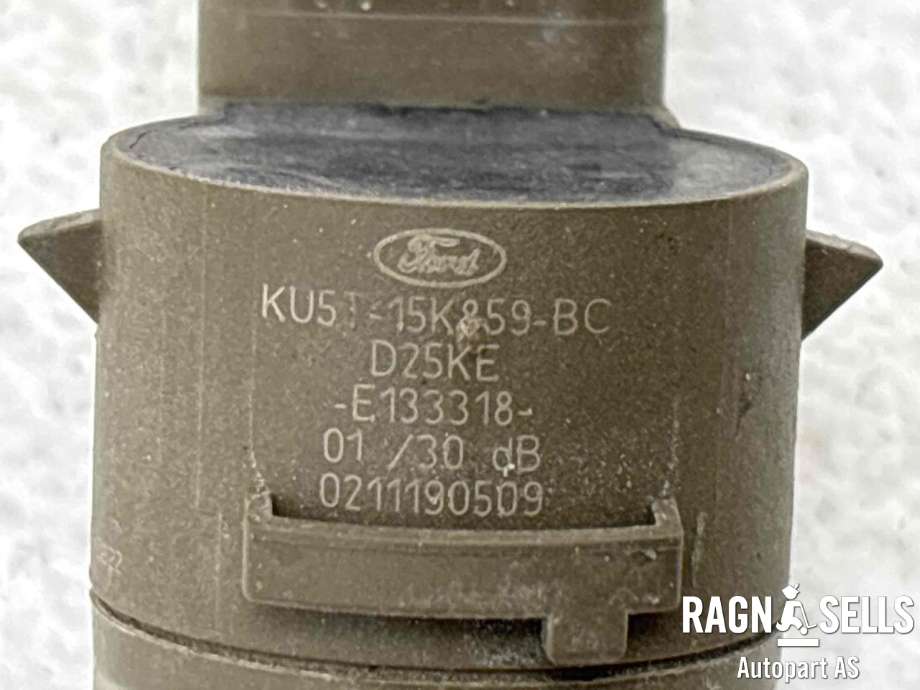 Parkeringssensor foran til Ford Focus 2018-->> (Type IV) (NU5T-15K859-EA||2529867|KU5T-15K859-BC)