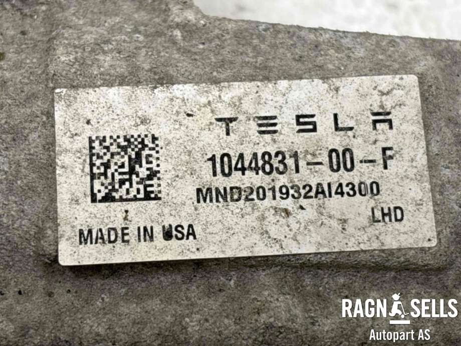 Tannstang elektrisk til Tesla Model 3 2018-2023 (Fase 1)  (1044831-00-F||GE80221R11)