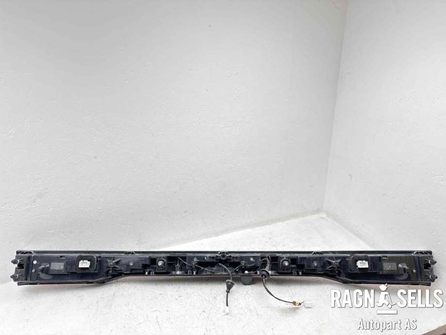 Baklykt midtre til Hongqi E-HS9 2022-->> (|15020300|3724685-QR01)