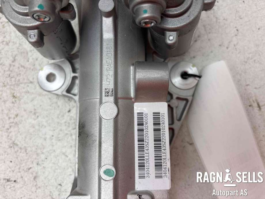 Rattaksel til Hongqi E-HS9 2022-->>  (|3404120LLE43SZ220102A0101|GJ766A1600|TTM28-HS7|E2411210099|GJ761A5900|T0109210293)