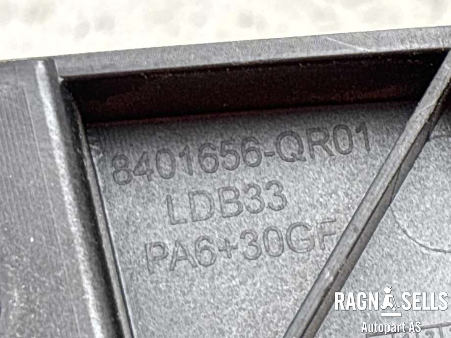Frontplate øvre til Hongqi E-HS9 2022-->> (|8401656-QR01)
