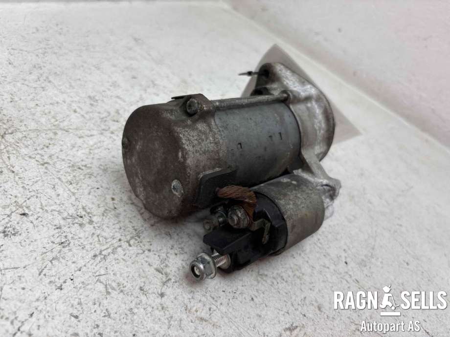 Starter til Mercedes C-Klasse 2014-2018 (Fase 1) (W205) (W205) (DENSO|A 274 906 21 00||A 274 906 21 00 88|23300HG00B|233004GD0B|233004GD0C|A2749060400|A2749061600|2749060400|2749061600|2749062100|23300-HG00D|23300-HG00E|23300-4GD0B|23300)