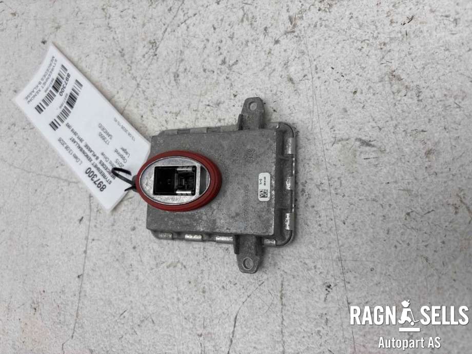 Styreenhet xenon/ballast til Mercedes B-Klasse 2011-2018 (W246) (W246) (A 166 900 28 00|)