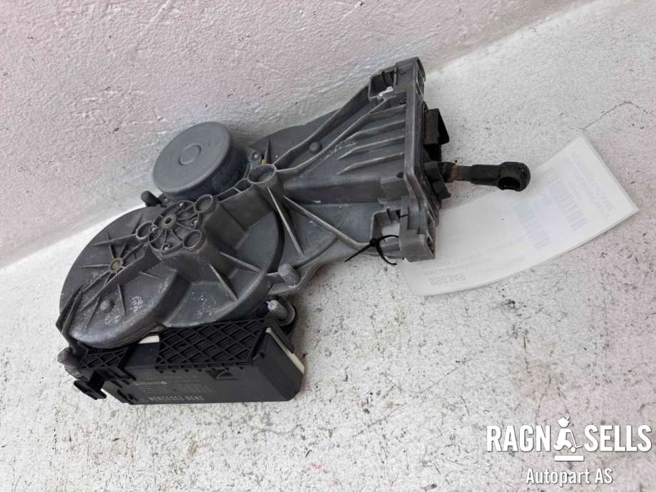 Baklukeåpner motor til Mercedes C-Klasse 2014-2018 (Fase 1) (W205) (W205) (A 205 820 03 42||A 099 760 26 01|A 205 900 72 18)