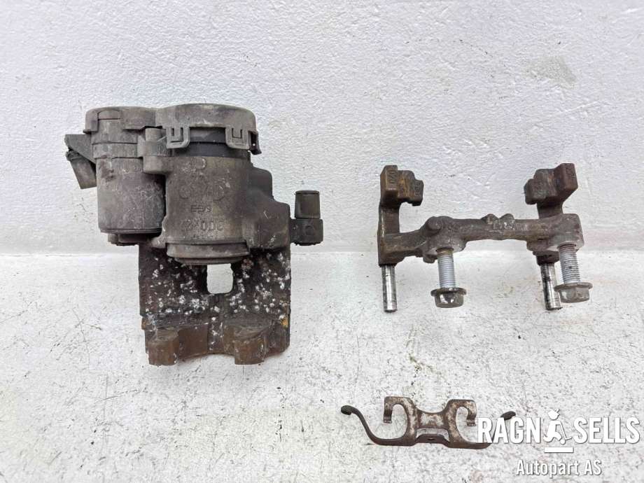 Bremsecaliper høyre bak, elektrisk til Mercedes C-Klasse 2014-2018 (Fase 1) (W205) (W205) (A 205 423 04 81|A 205 423 04 00|A 000 906 13 03|)