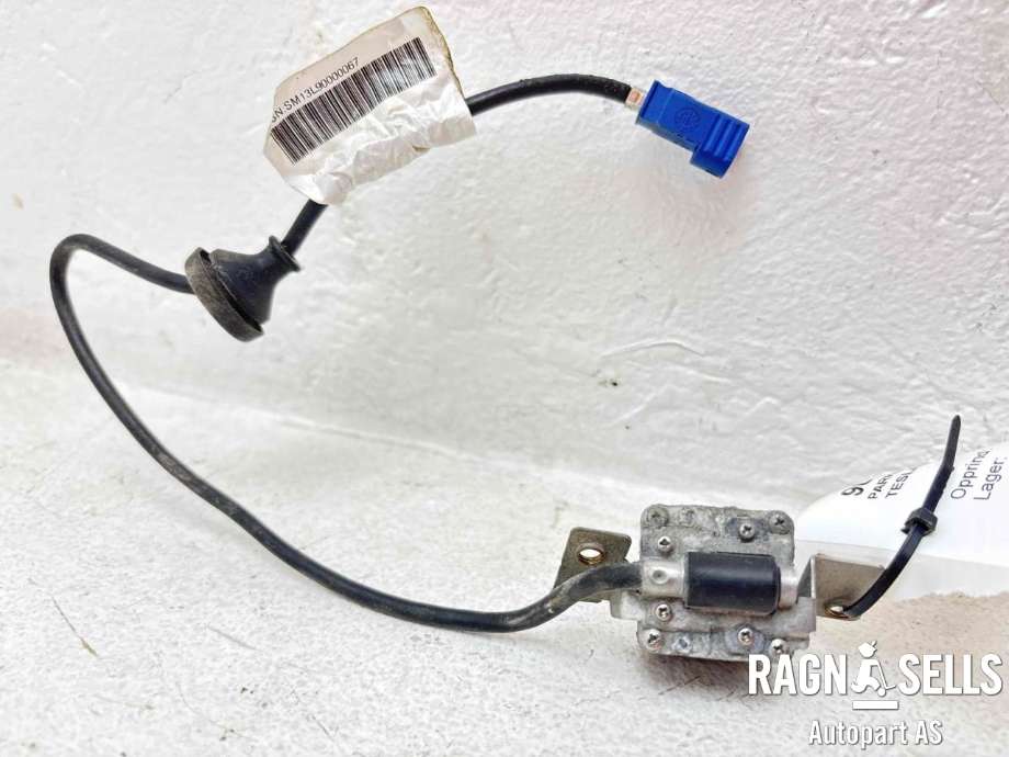 Parkeringskamera bak til Tesla Model S 2013-2016 (Fase 1)  (1006773-00-F||1006773-00-E|1006773-00-EAA)