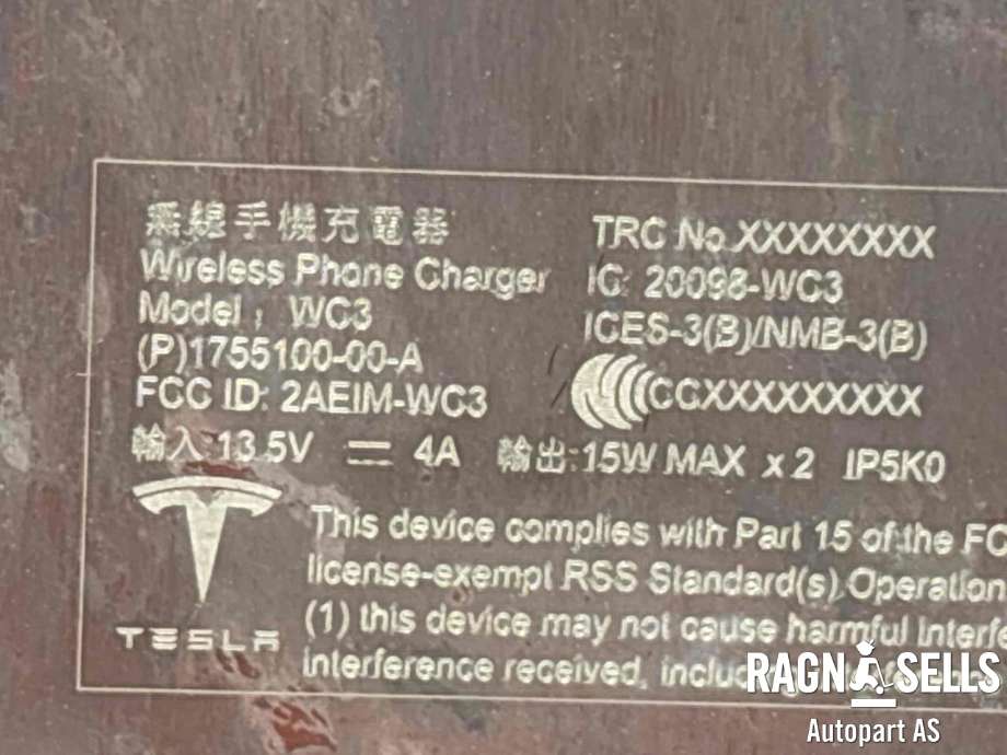 Dashbord trådløs mobillader til Tesla Model 3 2018-2023 (Fase 1) (1755100-00-B||1755100-00-C|1755100-00-A|1755100-00-D|1755100-90-D)