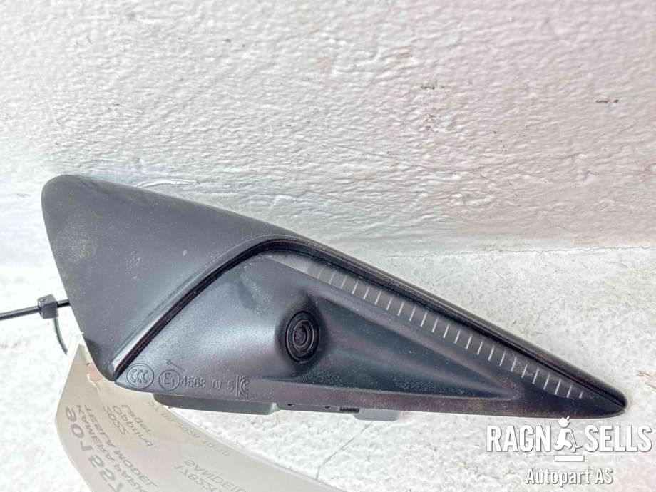 Kamera parkeringshjelp til Tesla Model Y, 2021-2024 (Type I) (1125106-50-J)