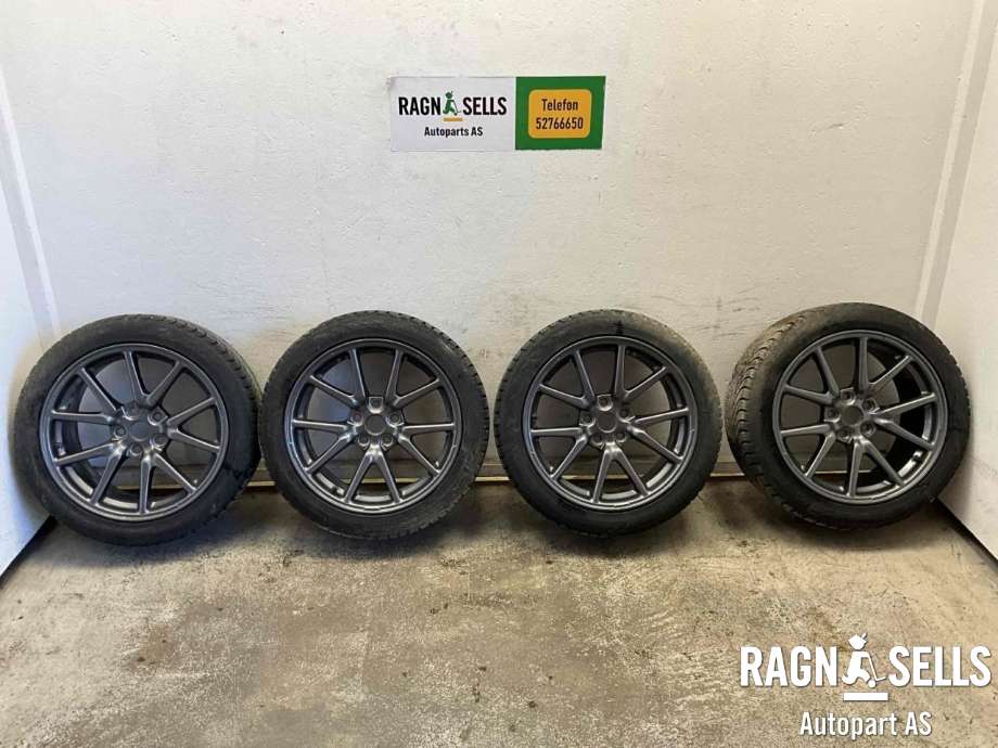 Hjulsett aluminium vinter til Tesla Model 3 2018-2023 (Fase 1) (NOKIAN|5X114.3/ET40/64.1|235/45R18|1044221-00-C|1044261-00-A|1234261-00-A)