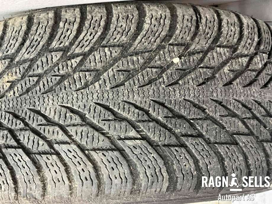 Hjulsett aluminium vinter til Tesla Model 3 2018-2023 (Fase 1) (NOKIAN|5X114.3/ET40/64.1|235/45R18|1044221-00-C|1044261-00-A|1234261-00-A)