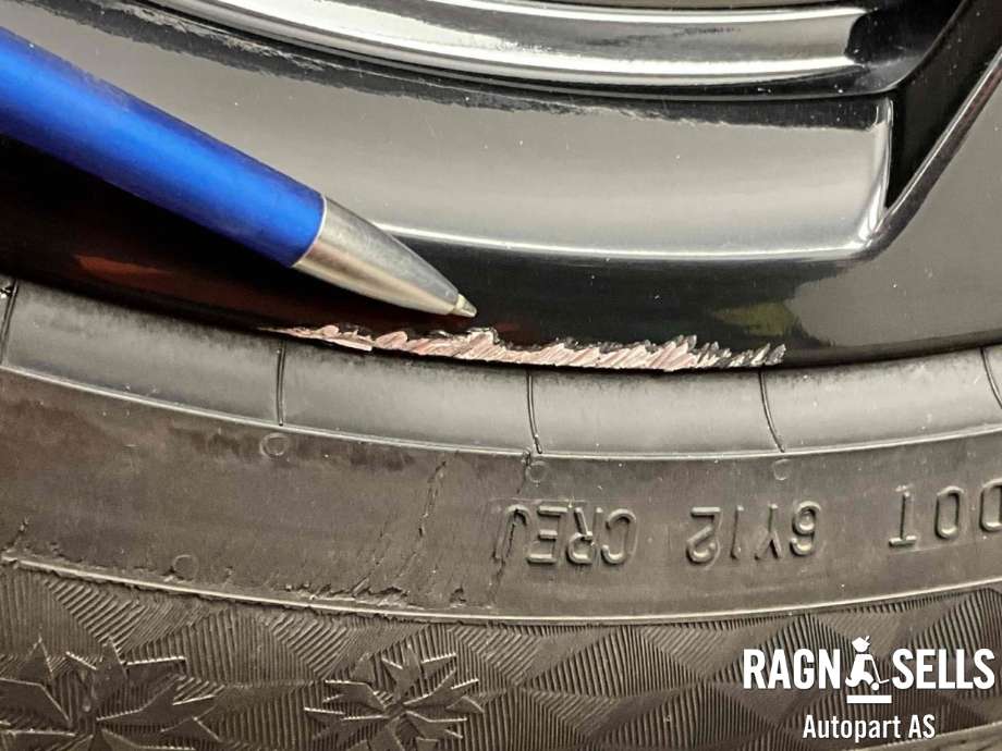 Hjulsett aluminium vinter til VW ID.4 2020-->>  (CONTINENTAL|5X112/ET42/57.1|255/45R20 105T|235/50R20|11A071490A)