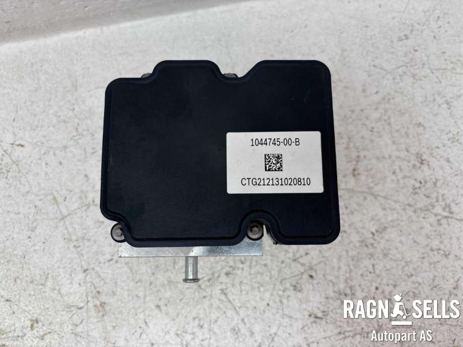 ABS sentral til Tesla Model 3 2018-2023 (Fase 1) (BOSCH|1044746-00-A|1044745-00-B|78186|)