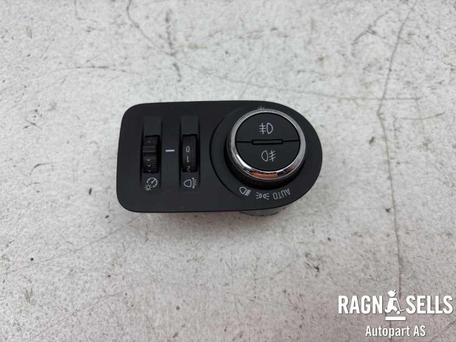 Bryter lys til Opel Corsa-e 2019-->>  (98 320 466 YX|39201665|17034789|2230N52|)