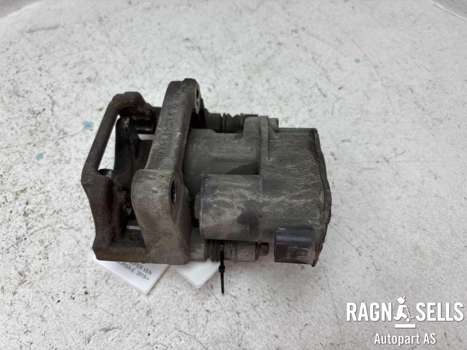 Bremsecaliper venstre bak, elektrisk til Opel Corsa-e 2019-->> (16 089 988 80|16 175 355 80|98 190 593 80|)