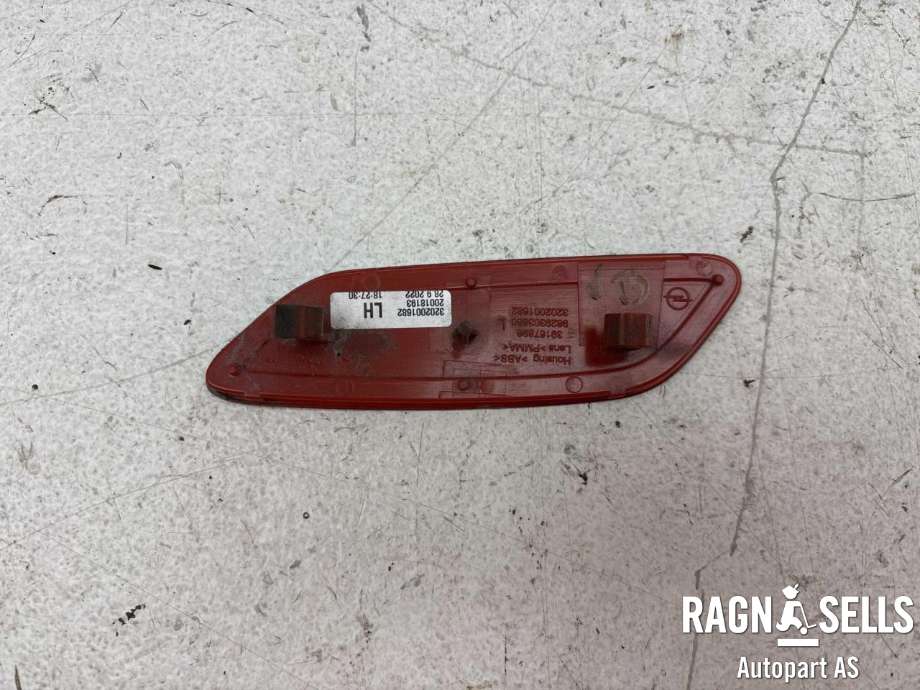 Refleksplate til Opel Corsa-e, 2019-->>  (98 293 038 80)