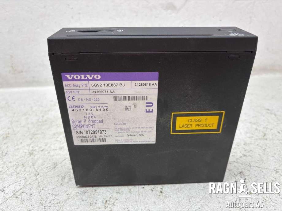 Bilstereo CD-veksler til Volvo XC70 2008-2013 (Type II, Fase 1)  (DENSO|31260818AA|6G9210E887BJ|4621008190|)