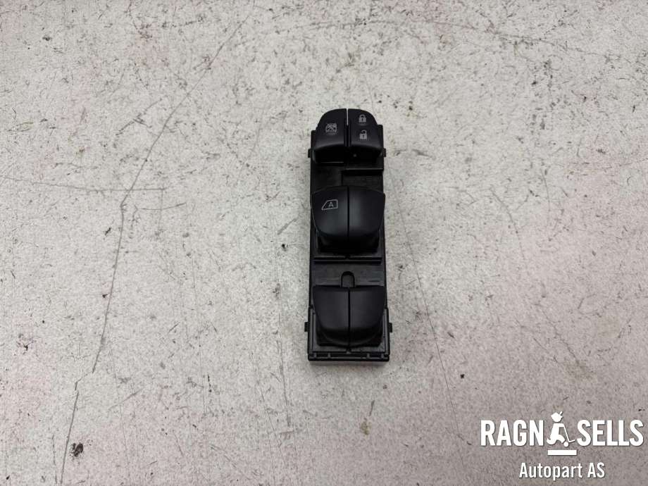 Bryter ruteheis førerdørspanel til Nissan Leaf, 2018-->> (Type II)  (254015SH0A)