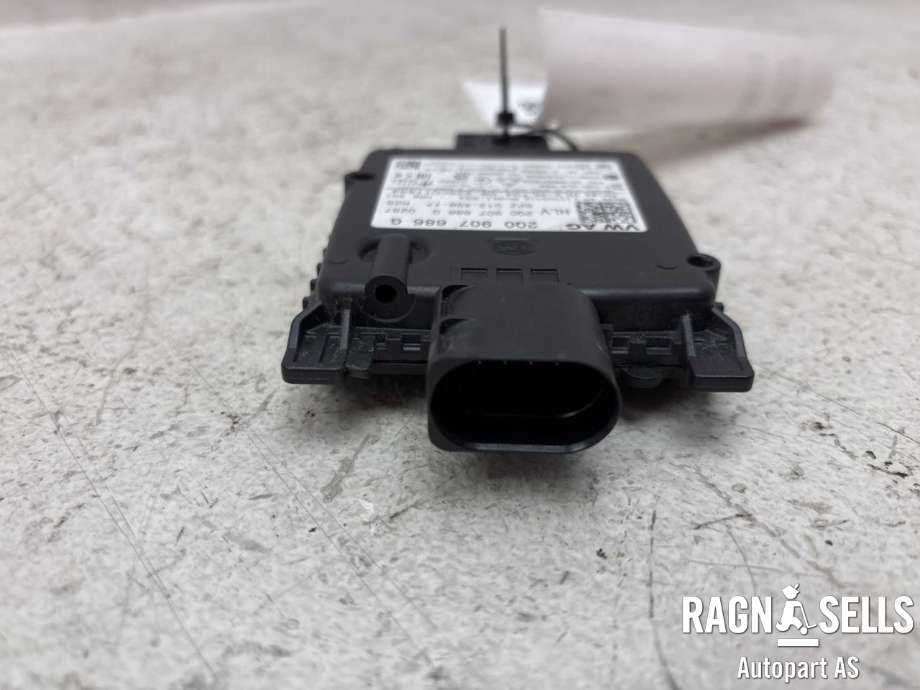 Sensor blindsone til Škoda Enyaq 2021-->>  (2Q0 907 686 K|2Q0 907 686 G|)