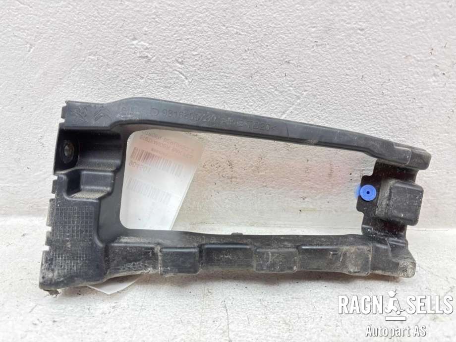 Støtfanger bak feste til Citroën Berlingo, 2019-->> (Type III) (98 168 087 80)
