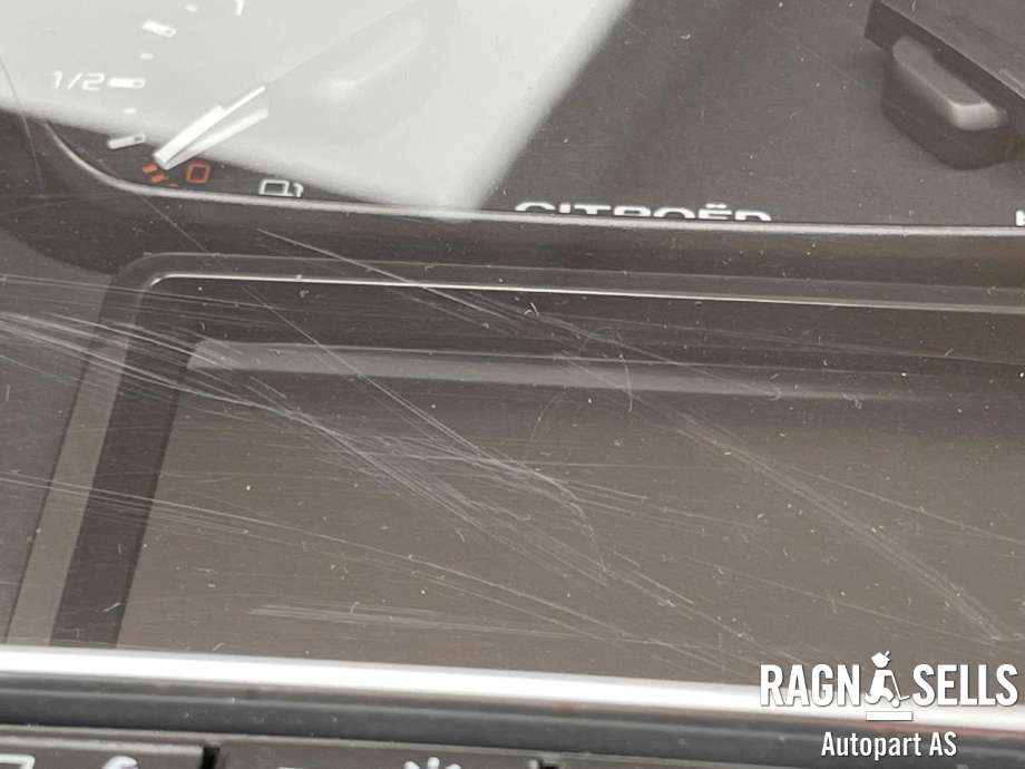 Instrumentpanel til Citroën Berlingo 2019-->> (Type III) (98 177 881 80|98 177 881 8000|98 380 936 80|)