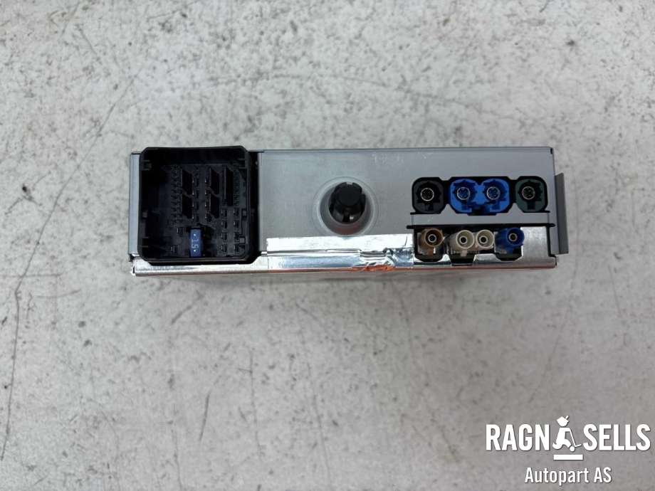 Bilstereo til Citroën Berlingo 2019-->> (Type III) (BOSCH|16 314 825 80|98 240 060 80|7503900239|)