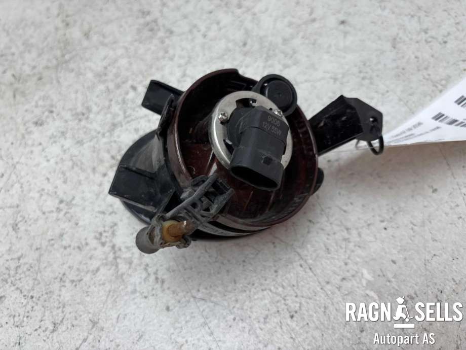 Tåkelykt høyre foran til VW Caddy 2010-2015 (Type III, Fase 2)  (5K0 941 700 F|5K0 941 700|)