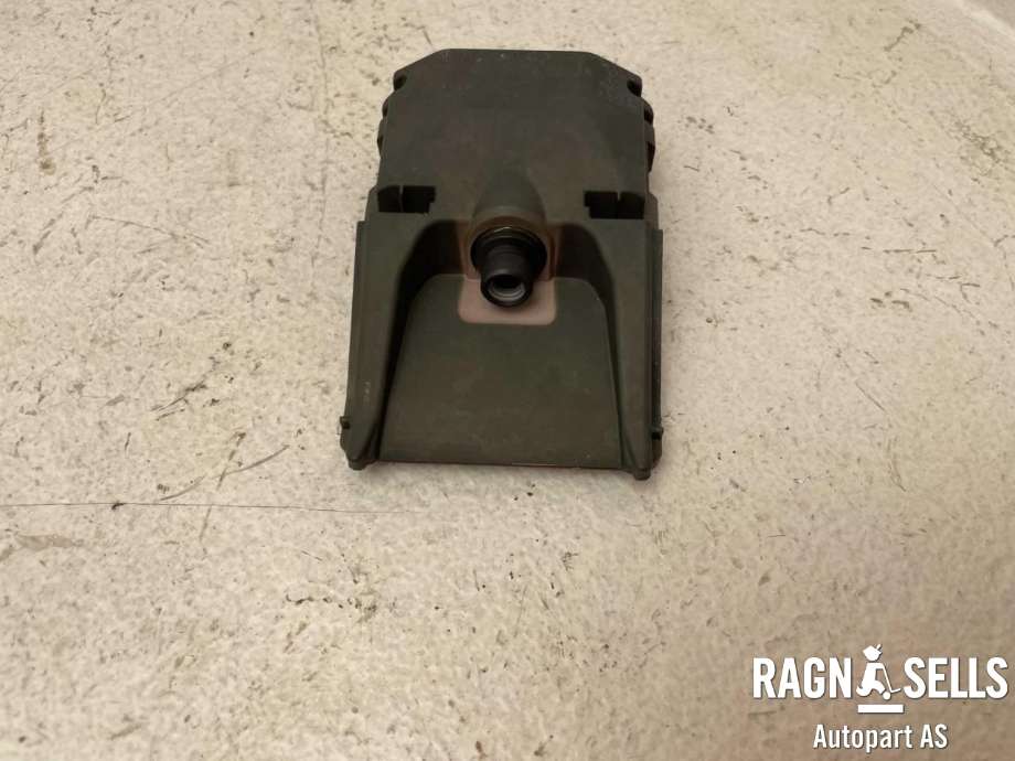 Kamera til Peugeot e-208 2019-->>  (16 819 246 80|16 926 632 80|98 429 977 80|A013W606|95947P01PA4|)