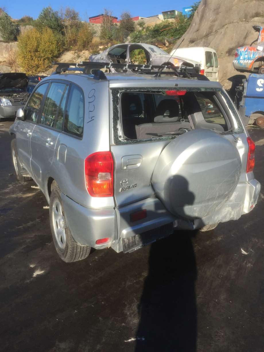 Toyota RAV4 2000-2006 (Type II) , Motorkode: 1AZ-FE, Girkassekode: 