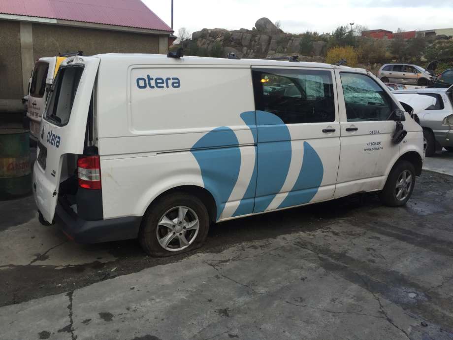 VW Transporter / Caravelle 2009-2015 (Fase 2) (T5) (T5), Motorkode: CAAC;CCHA, Girkassekode: PAW
