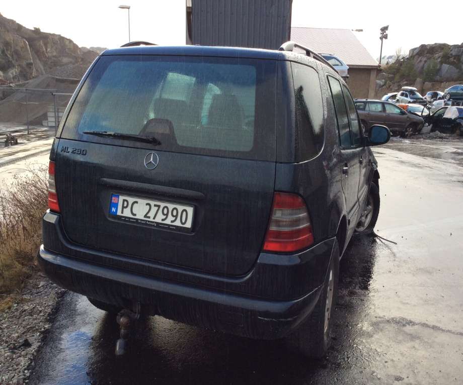 Mercedes ML 1997-2005 (W163) (W163), Motorkode: M111.977, Girkassekode: 