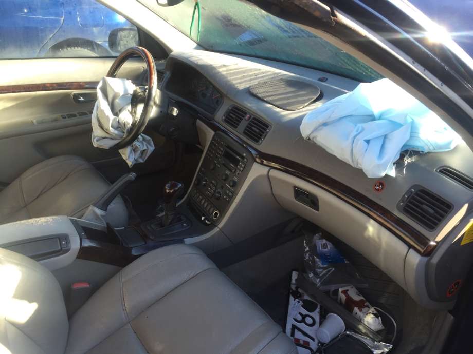 Volvo S80 1998-2006 (Type I) , Motorkode: B5204T4, Girkassekode: AW50-42