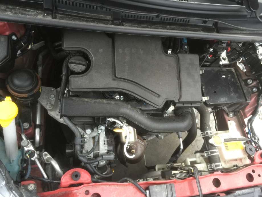 Toyota Yaris 2012-2014 (Type III, Fase 1) , Motorkode: 1KR-FE, Girkassekode: