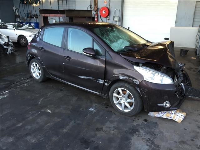 Peugeot 208 2012-2019 (Type I) delebil , Motorkode: 8HP;8HR, Girkassekode: 