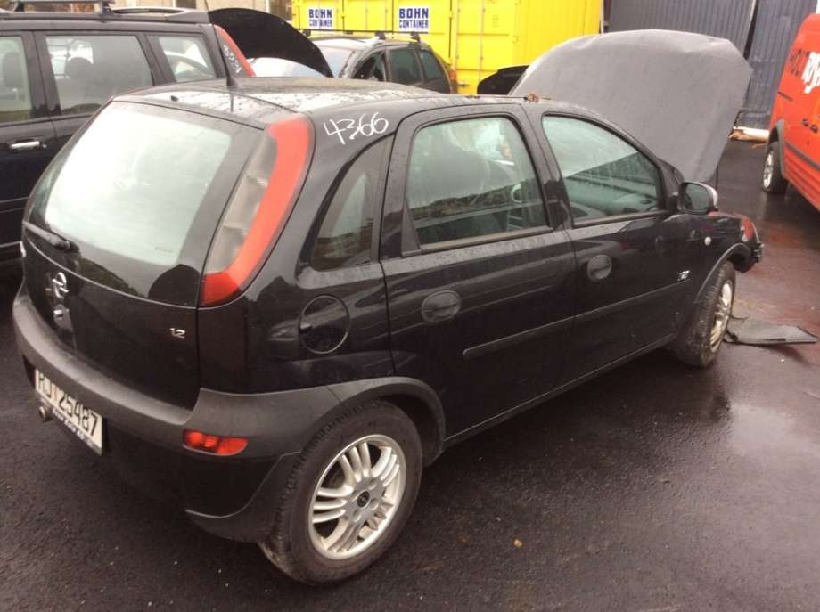 Opel Corsa C 2000-2006 , Motorkode: Z12XE, Girkassekode:
