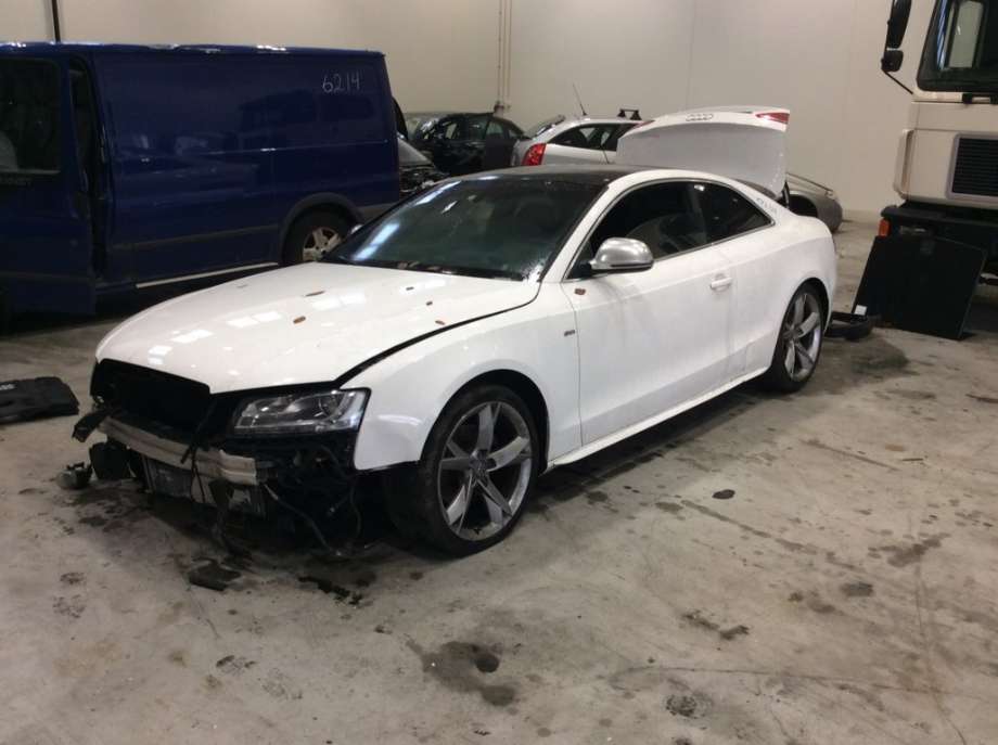Audi A5 2007-2016 (Type I) , Motorkode: CABD, Girkassekode: JJF