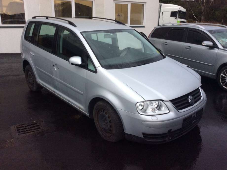 VW Touran 2003-2006 (Type I, Fase 1) , Motorkode: BKC;BLS, Girkassekode: GQN