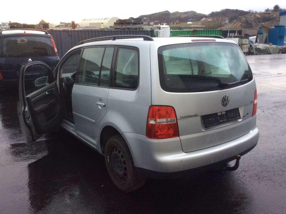 VW Touran 2003-2006 (Type I, Fase 1) , Motorkode: BKC;BLS, Girkassekode: GQN