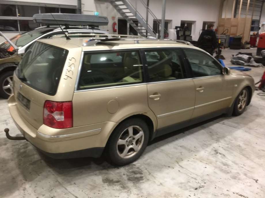 VW Passat 2001-2005 (B5,3BG) (B5,3BG), Motorkode: AVF;AWX, Girkassekode: EYF