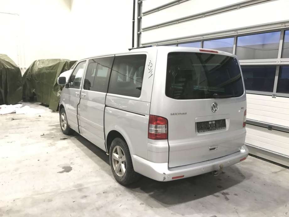 VW Transporter / Caravelle 2003-2009 (Fase 1) (T5) (T5), Motorkode: AXE;BPC, Girkassekode: HNC
