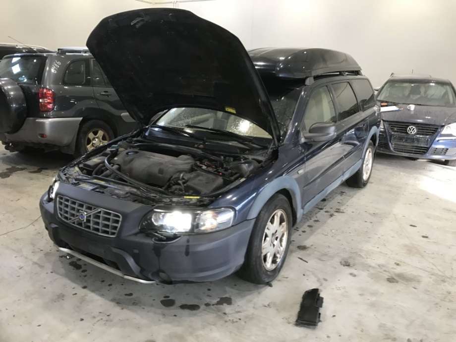 Volvo XC70 2001-2004 (Type I, Fase 1) , Motorkode: D5244T, Girkassekode: